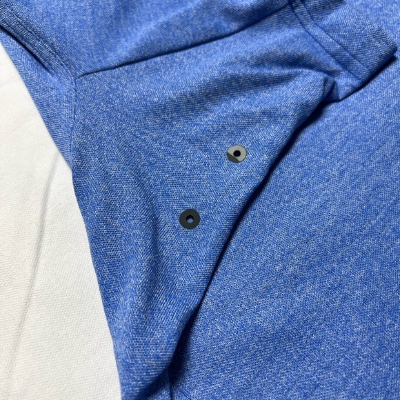 Lululemon Heathered Shirt - Picture 6 of 7